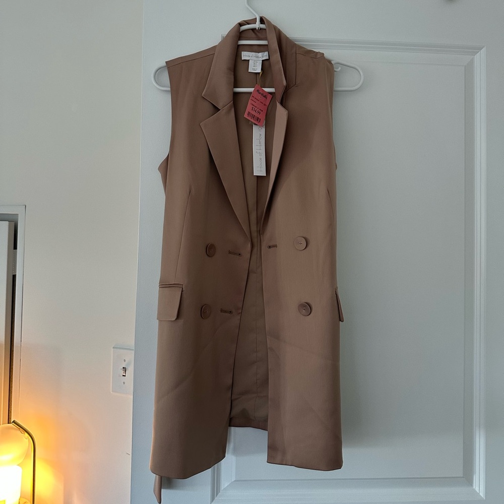 House of Harlow 1960 Brown Sleeveless Vest